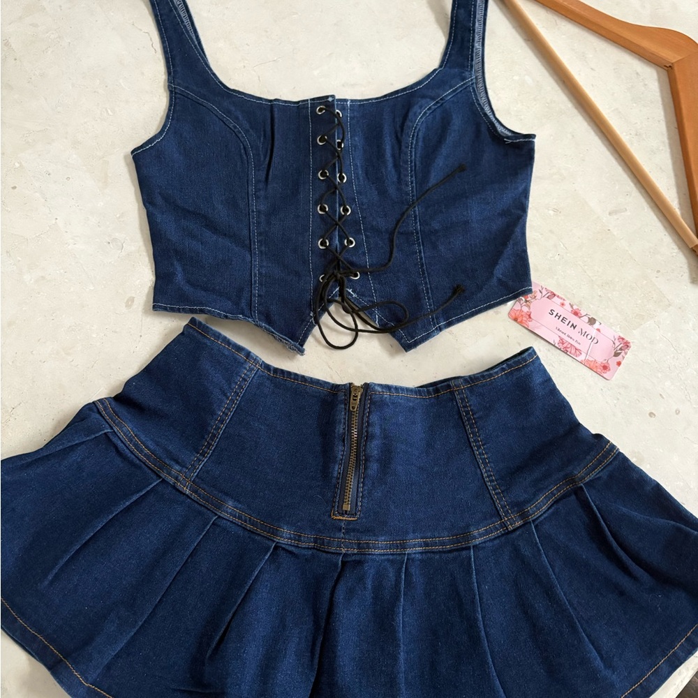 SHEIN Blue Denim Lace-Up Tank Top